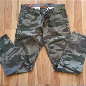 Dockers Alpha Slim Khaki Camo Pants